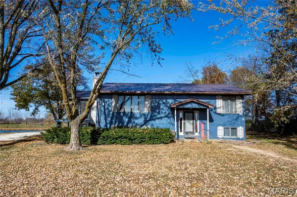 $340,000 | 12838 Pike 403, Bowling Green, MO 63334