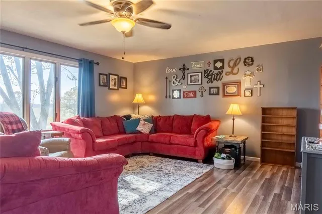 $349,000 | 12838 Pike 403, Bowling Green, MO 63334