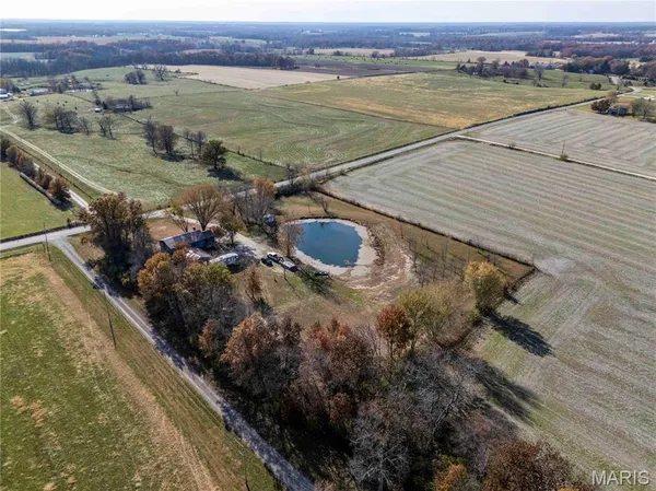 $340,000 | 12838 Pike 403, Bowling Green, MO 63334