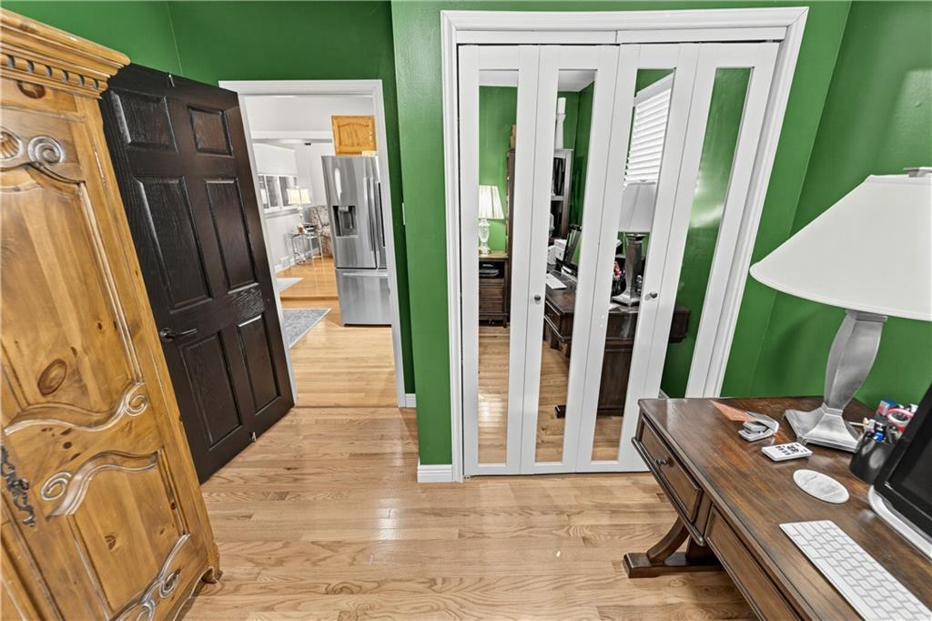 216 Hartzell Road Zelienople, PA 16063 - Photo 14 of 25 Gallery Image 14