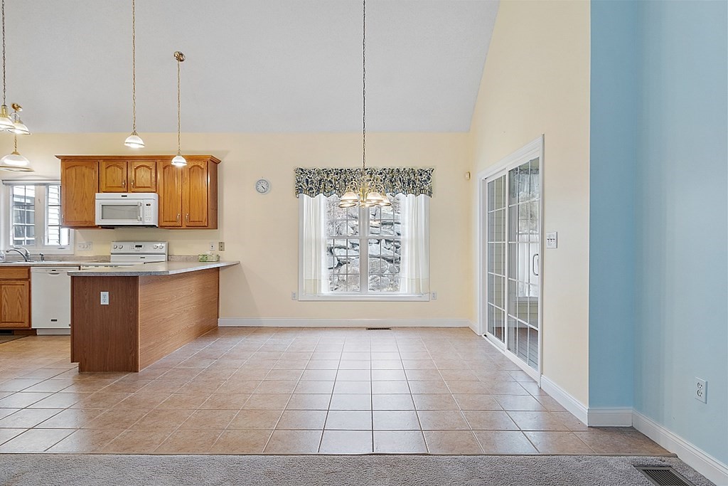 5 Arbor Road, Unit 5 Dracut, MA 01826 - Photo 17 of 35 Gallery Image 17
