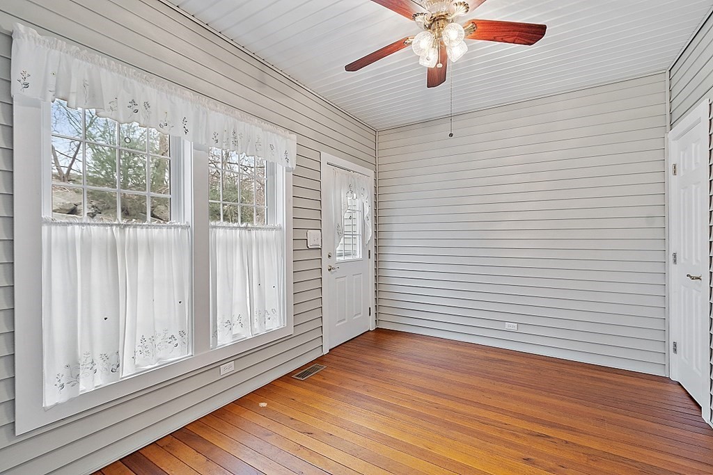 5 Arbor Road, Unit 5 Dracut, MA 01826 - Photo 24 of 35 Gallery Image 24