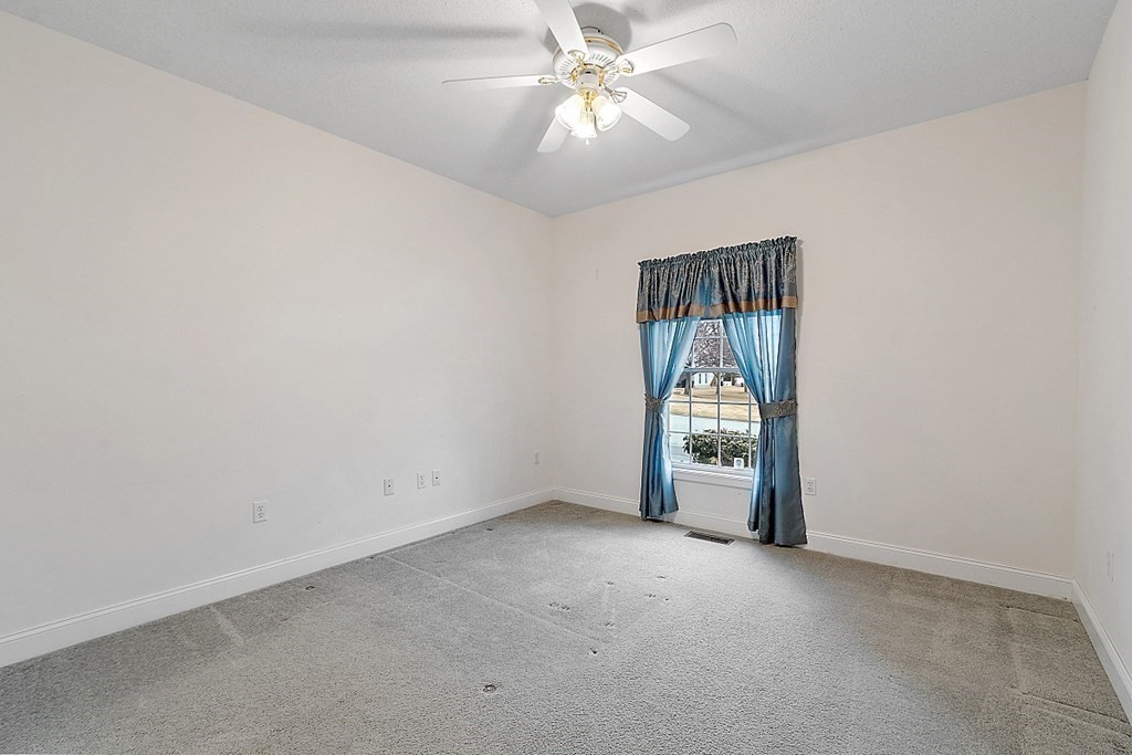 5 Arbor Road, Unit 5 Dracut, MA 01826 - Photo 33 of 35 Gallery Image 33