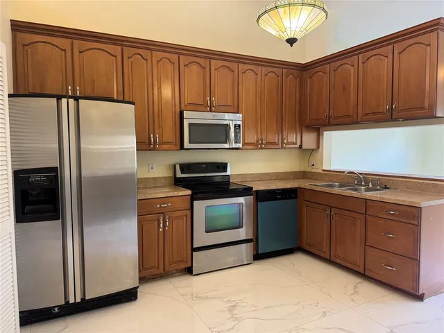 $2,800 | 12449 Guilford Way, Wellington, FL 33414