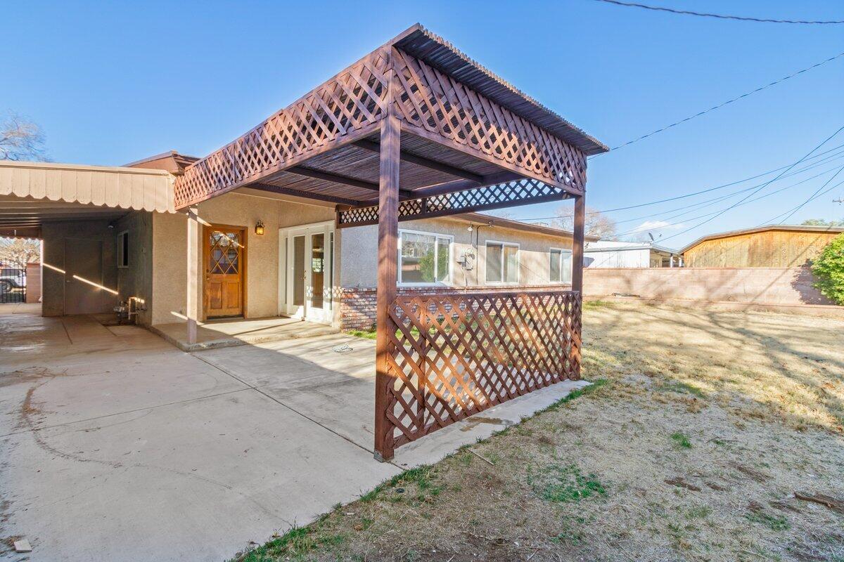 1150 West Ave J-13 Lancaster, CA 93534 - Photo 26 of 34 IMG_2651