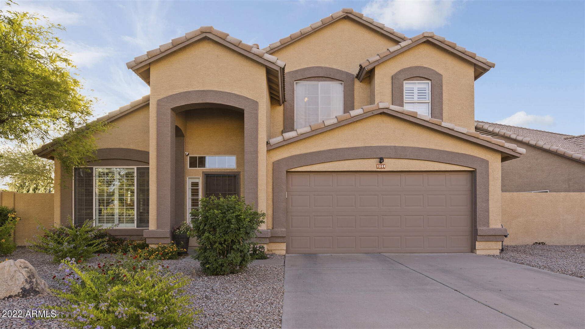 1344 South Riata Street Gilbert, AZ 85296 - Photo 1 of 36 001Riata001