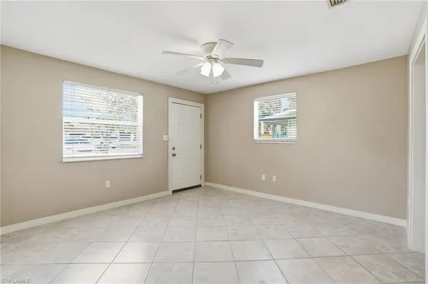 $2,000 | 530 92nd Avenue North, Naples, FL 34108