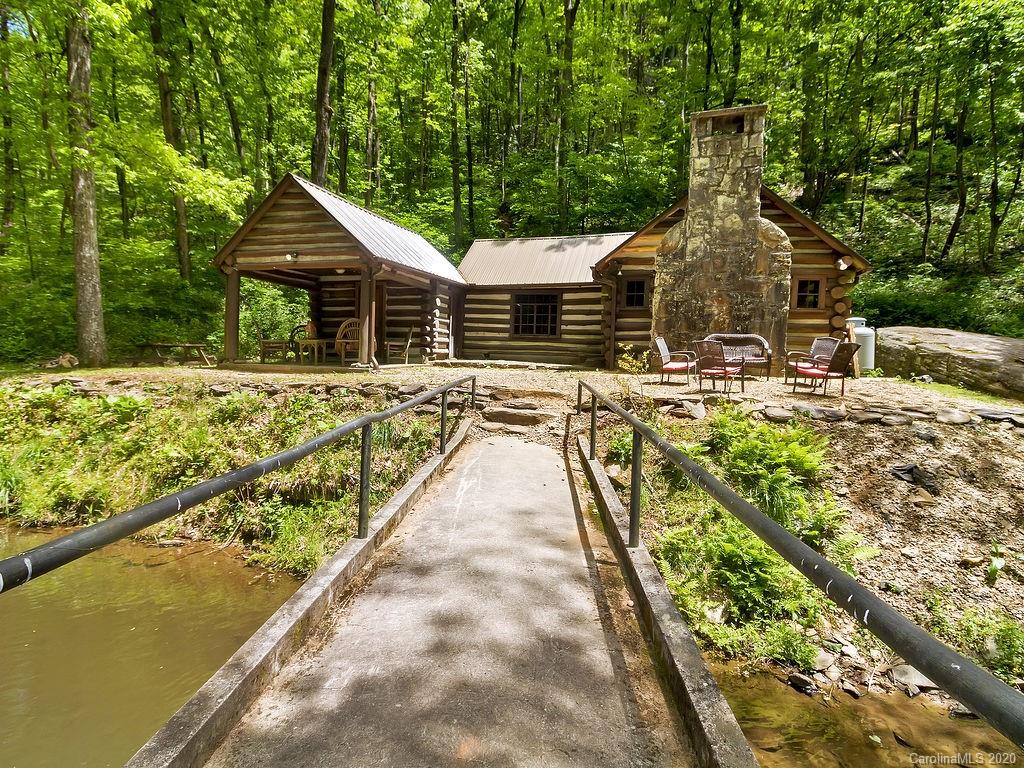 315 Shoals Falls Road Hendersonville, NC 28739 - Photo 20 of 47