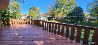 $230,000 | 15 Englewood Drive, Swansea, IL 62226