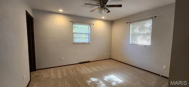 $230,000 | 15 Englewood Drive, Swansea, IL 62226