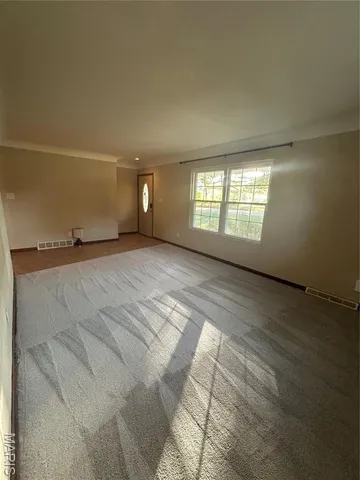 $230,000 | 15 Englewood Drive, Swansea, IL 62226