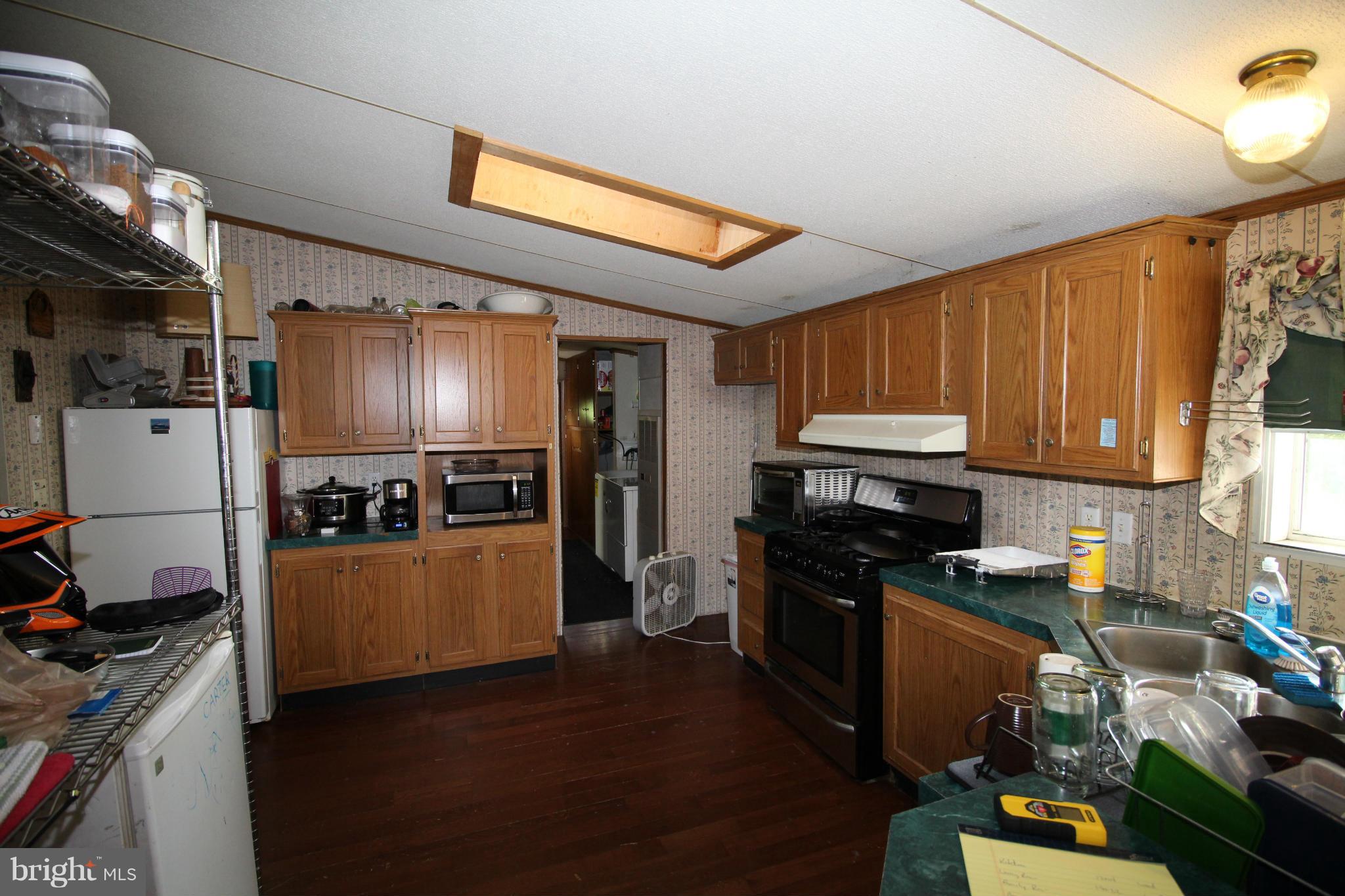 2178 Cecilton Warwick Road Warwick, MD 21912 - Photo 20 of 28 Another view of the Kitchen