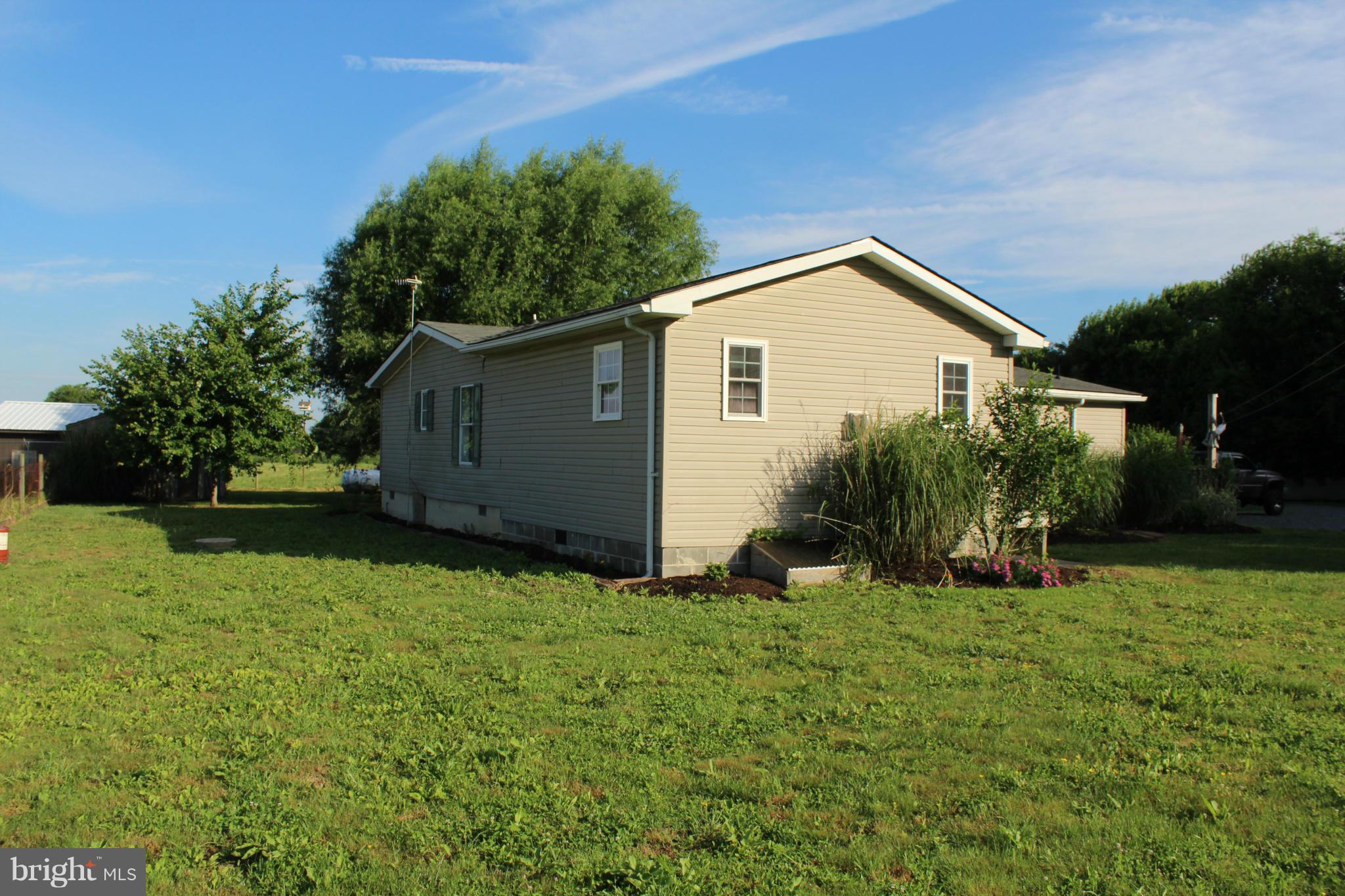 2178 Cecilton Warwick Road Warwick, MD 21912 - Photo 8 of 28 Rear side view of the house