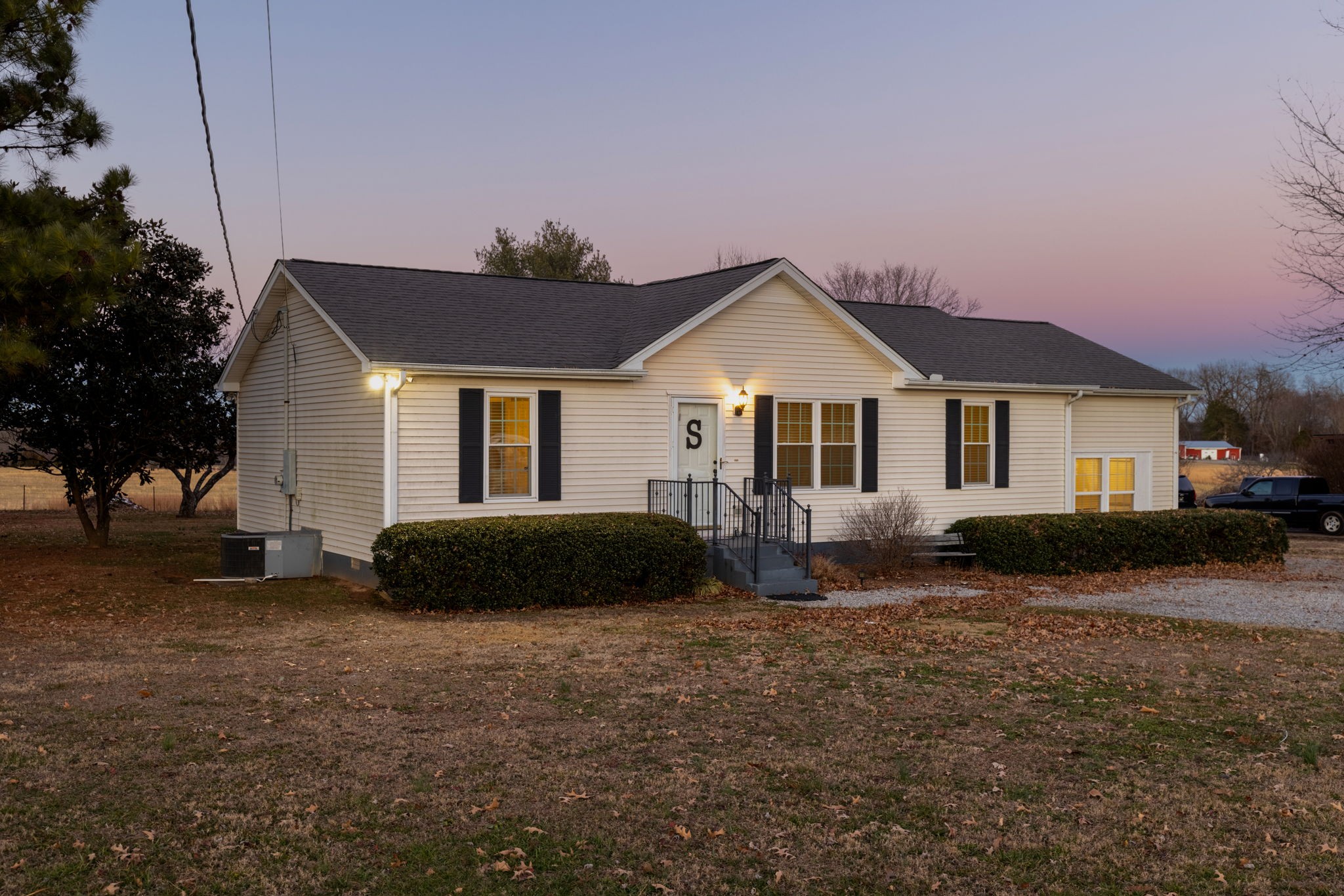 6106 Cook Road Orlinda, TN 37141 - Photo 4 of 33 Gallery Image 4