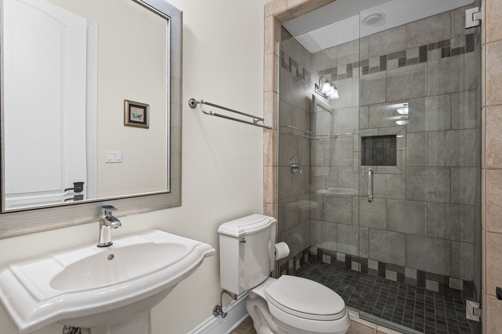 594 Plum Tree Road Barrington, IL 60010 - Photo 61 of 73 Gallery Image 61