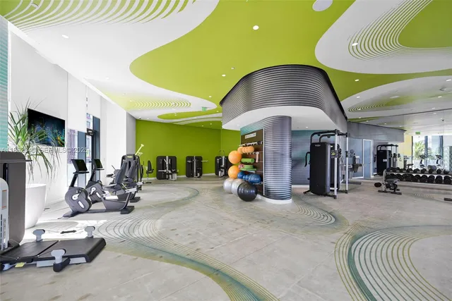 $749,000 | 501 Northeast 31st Street, Unit 306, Miami, FL 33137