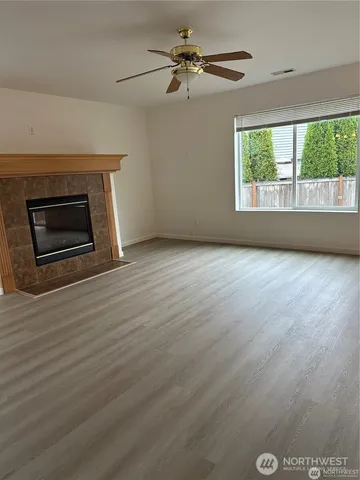 $3,400 | 19114 14th Drive Southeast, Bothell, WA 98012