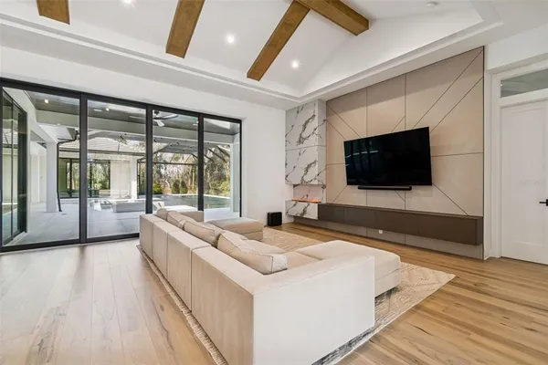 $2,999,900 | 17720 Royal Eagle Lane, Lutz, FL 33549