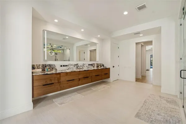 $2,999,900 | 17720 Royal Eagle Lane, Lutz, FL 33549