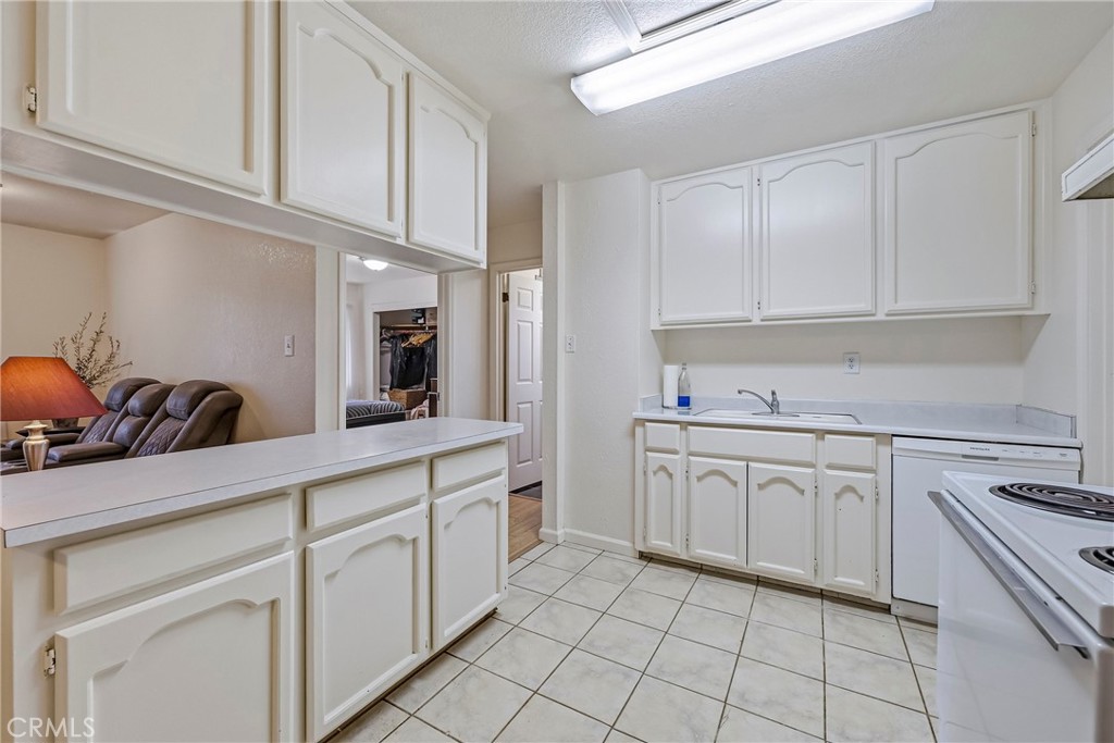 3692 North Gardner Avenue Merced, CA 95340 - Photo 68 of 72 Apartment