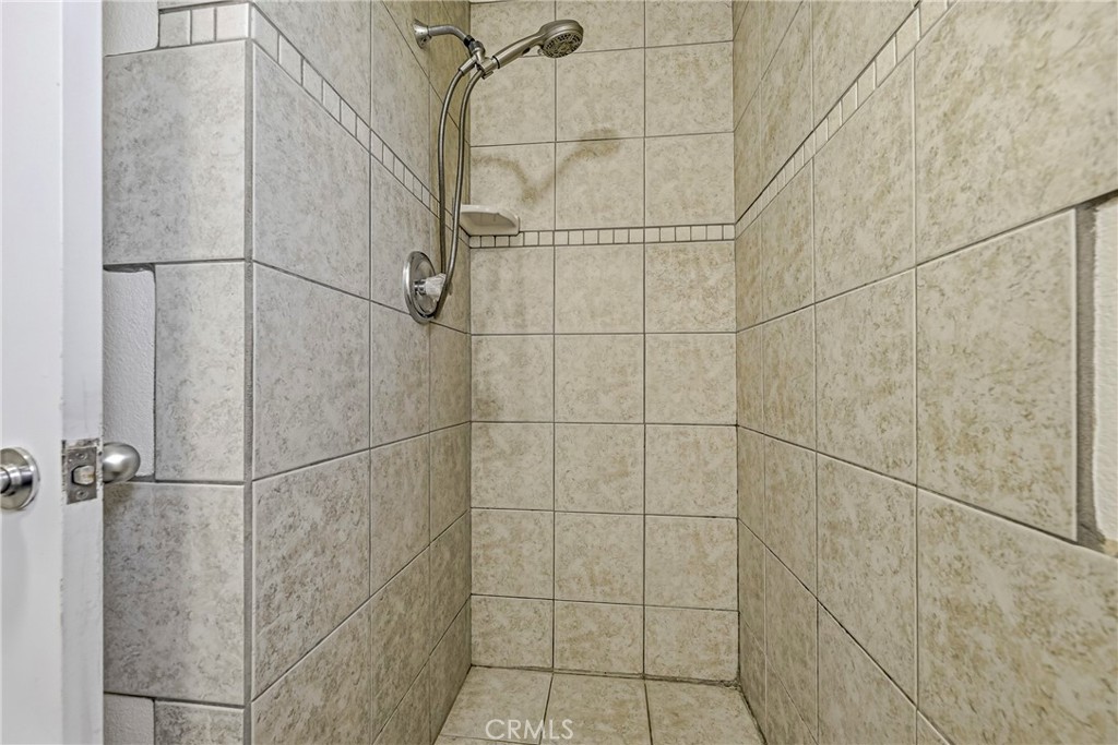 3692 North Gardner Avenue Merced, CA 95340 - Photo 72 of 72 Apartment