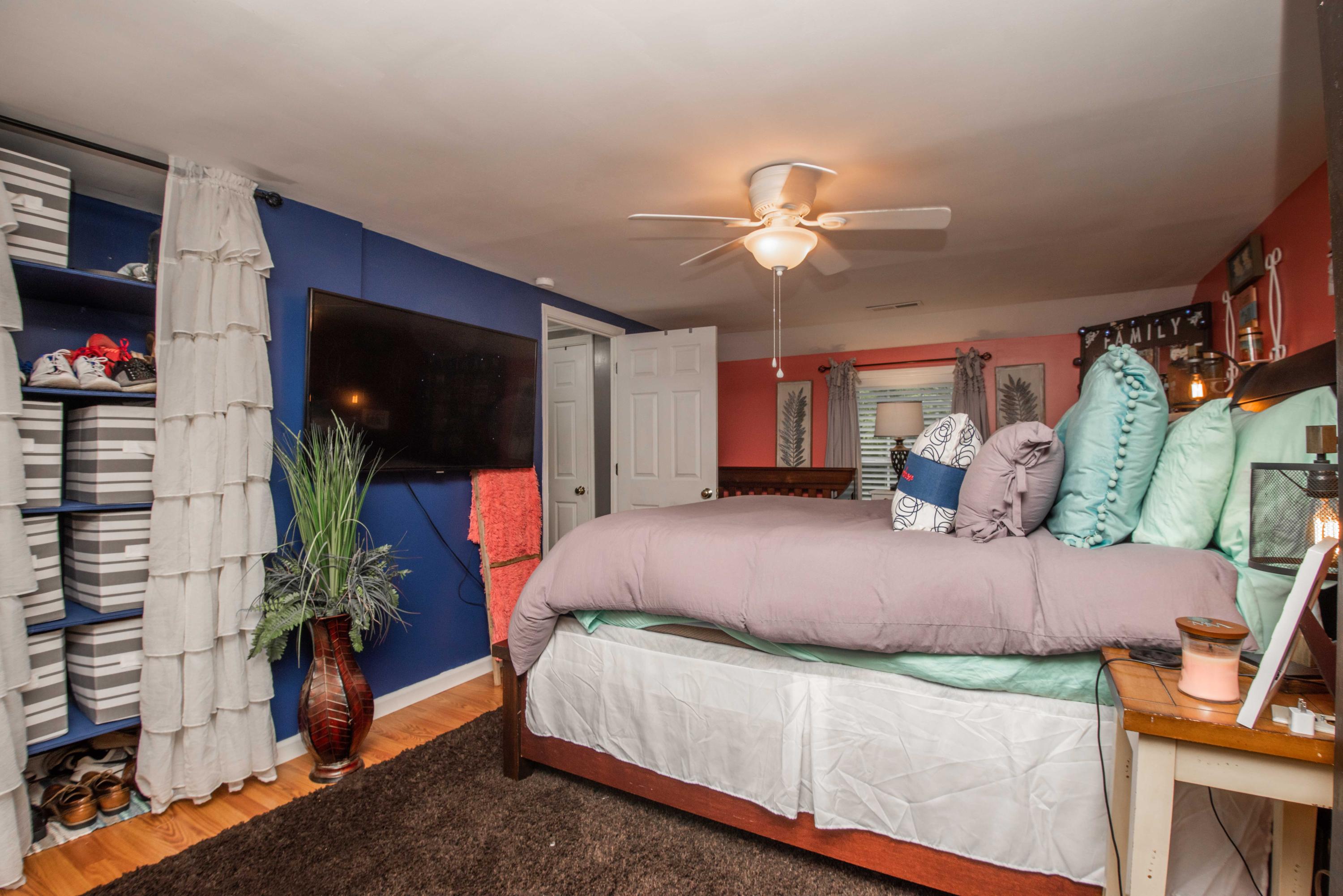 222 Oak Road Norris, TN 37828 - Photo 17 of 30 bed_1
