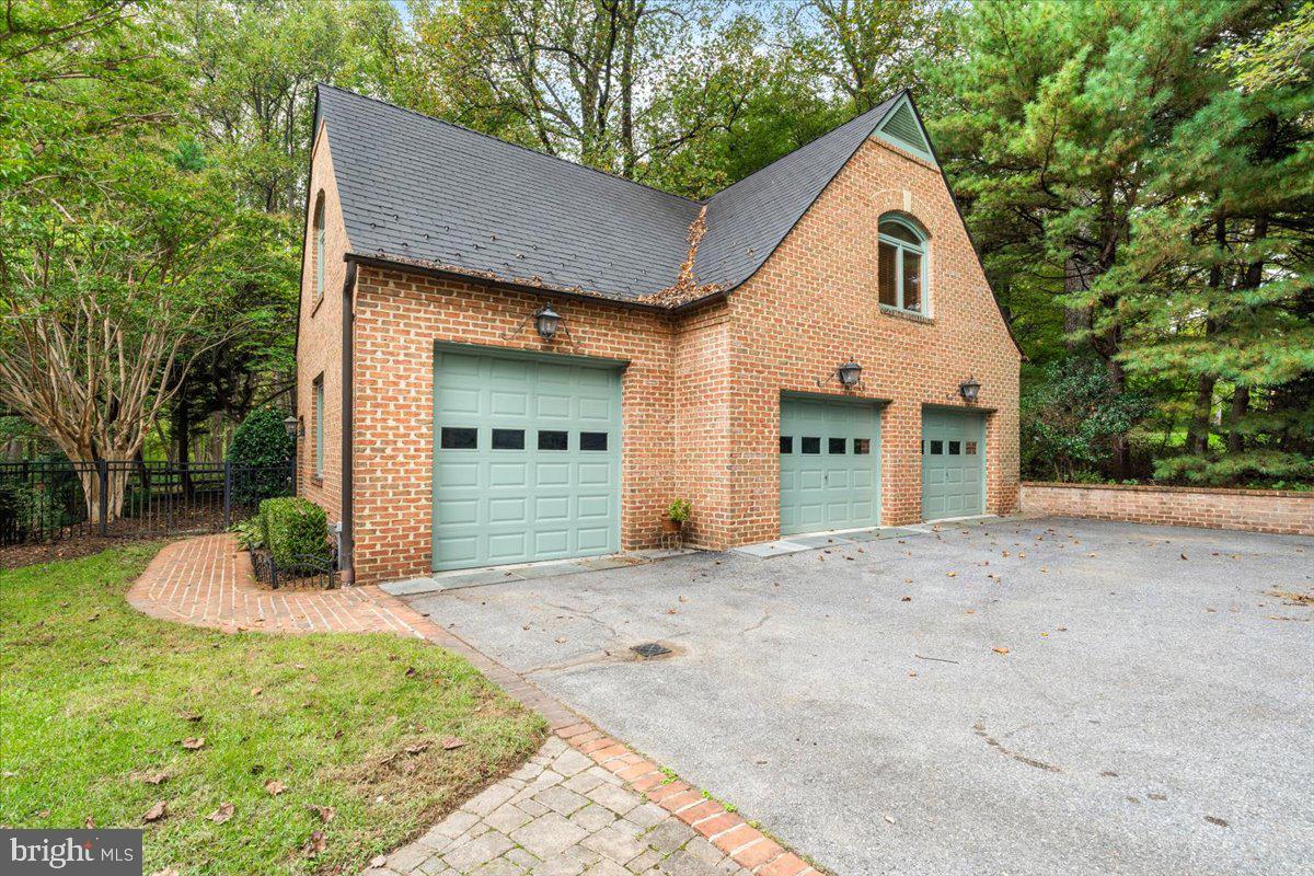 5948 White Flint Drive Frederick, MD 21702 - Photo 73 of 94 a view of a house with a yard plants and large tree