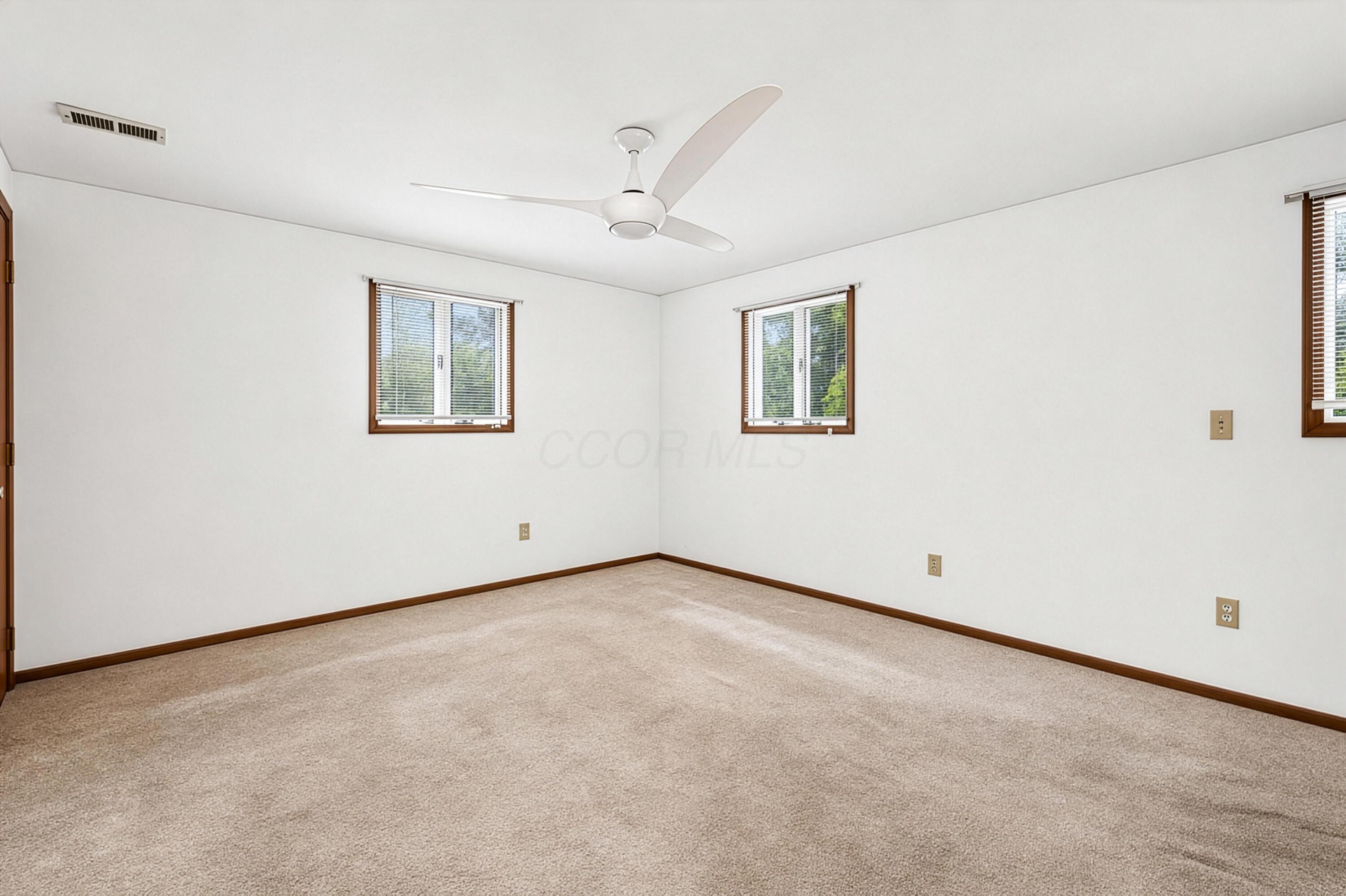 2802 Wildwood Road Columbus, OH 43231 - Photo 26 of 35 Bedroom