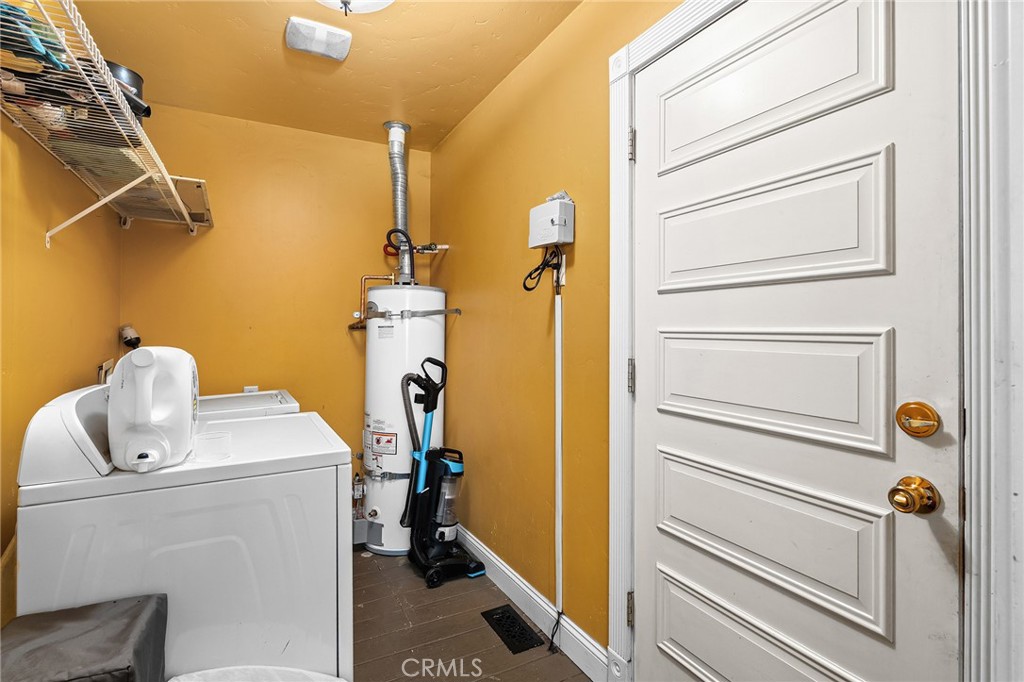 740 Orient Street Chico, CA 95928 - Photo 35 of 48 a bathroom with a sink and washing machine