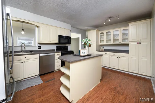 $255,000 | 16600 Harmony Lane, St. Robert, MO 65584