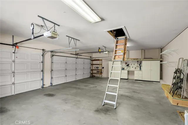 $1,100,000 | 30263 Swan Point Drive, Canyon Lake, CA 92587