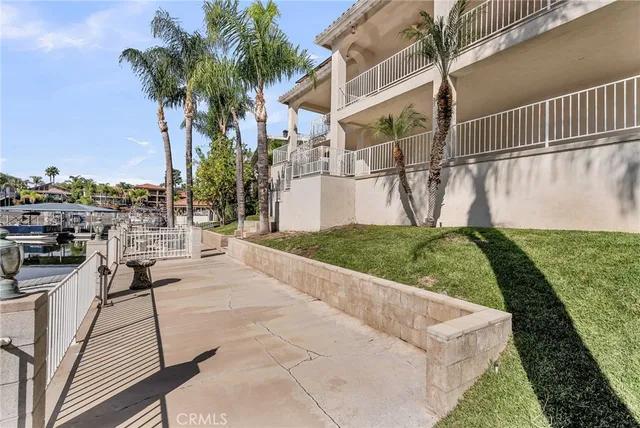 $1,100,000 | 30263 Swan Point Drive, Canyon Lake, CA 92587