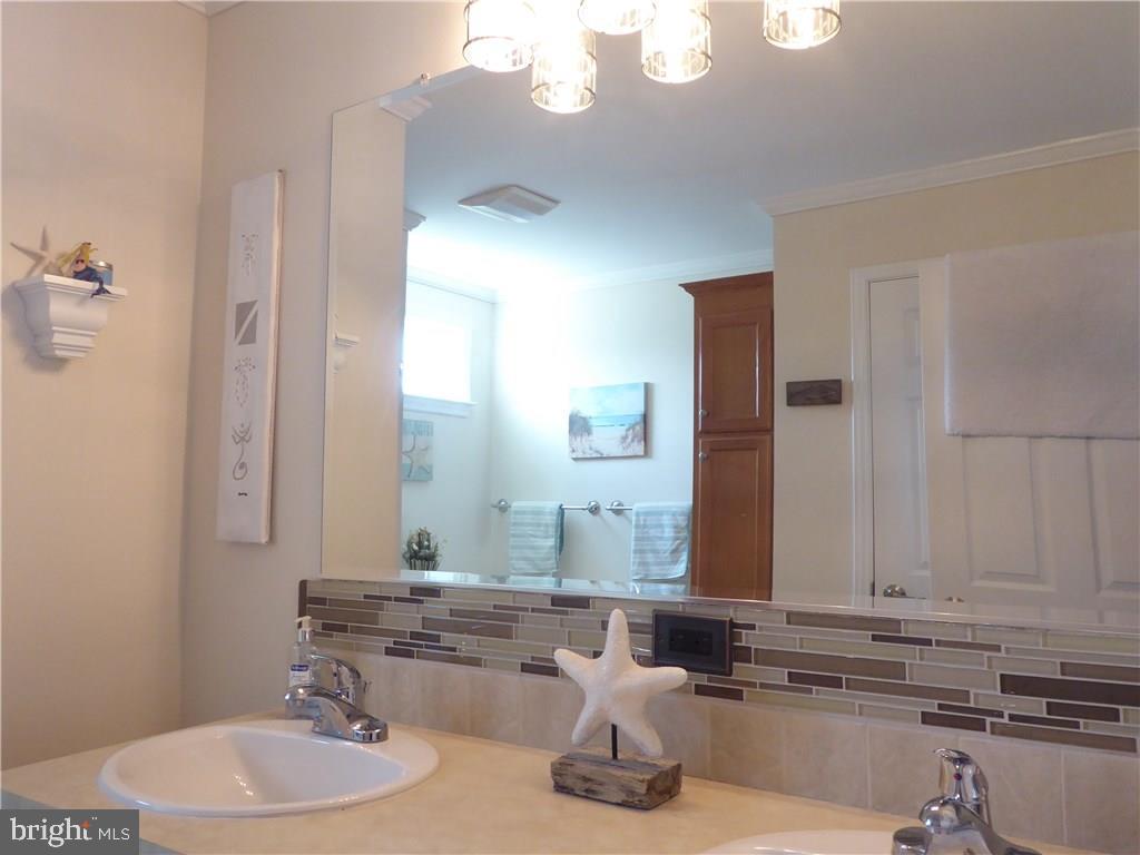 36962 Laws Point Road Selbyville, DE 19975 - Photo 13 of 23 Gallery Image 13