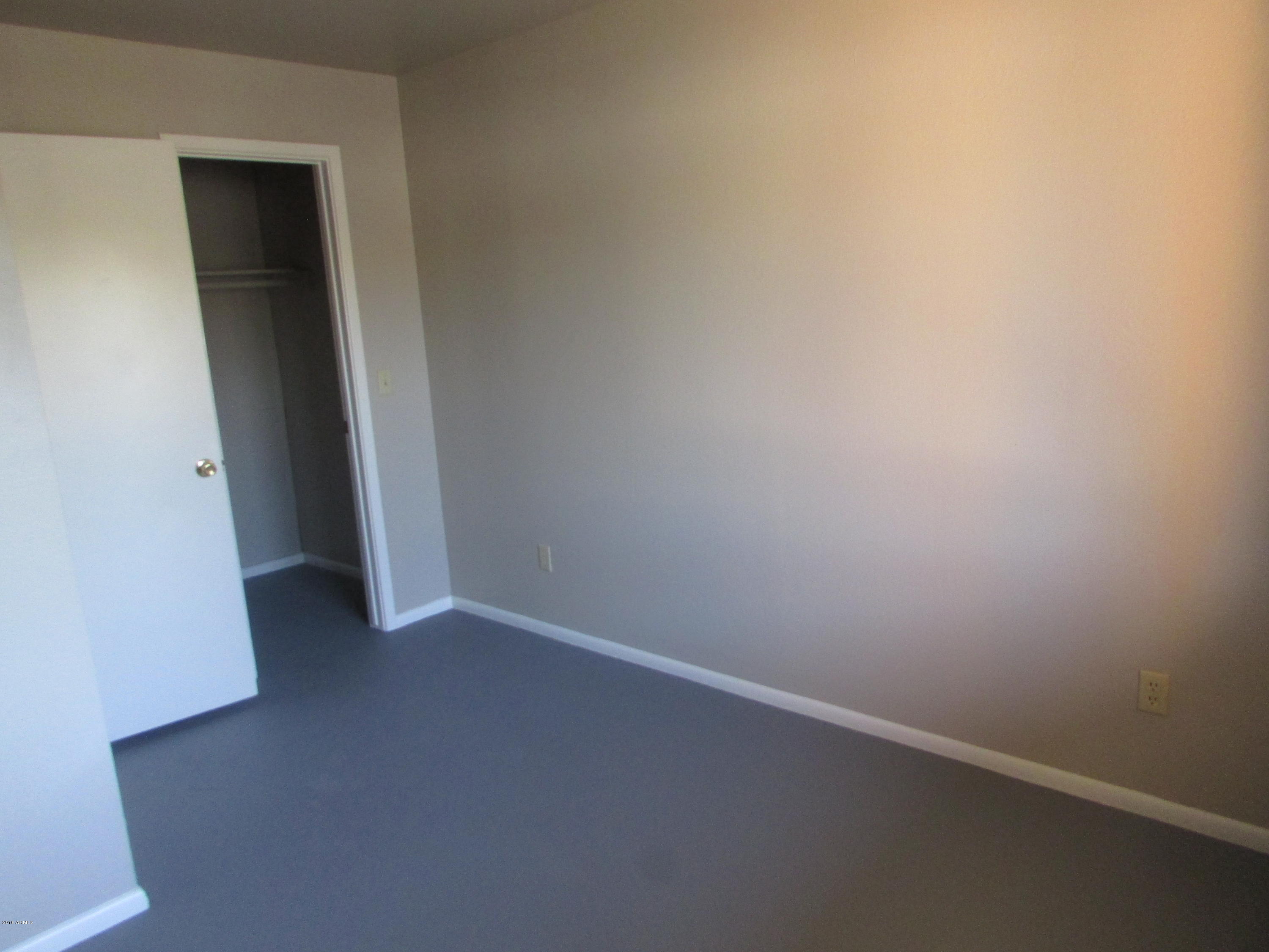 17 East Ruth Avenue, Unit 104 Phoenix, AZ 85020 - Photo 6 of 18 IMG_0009