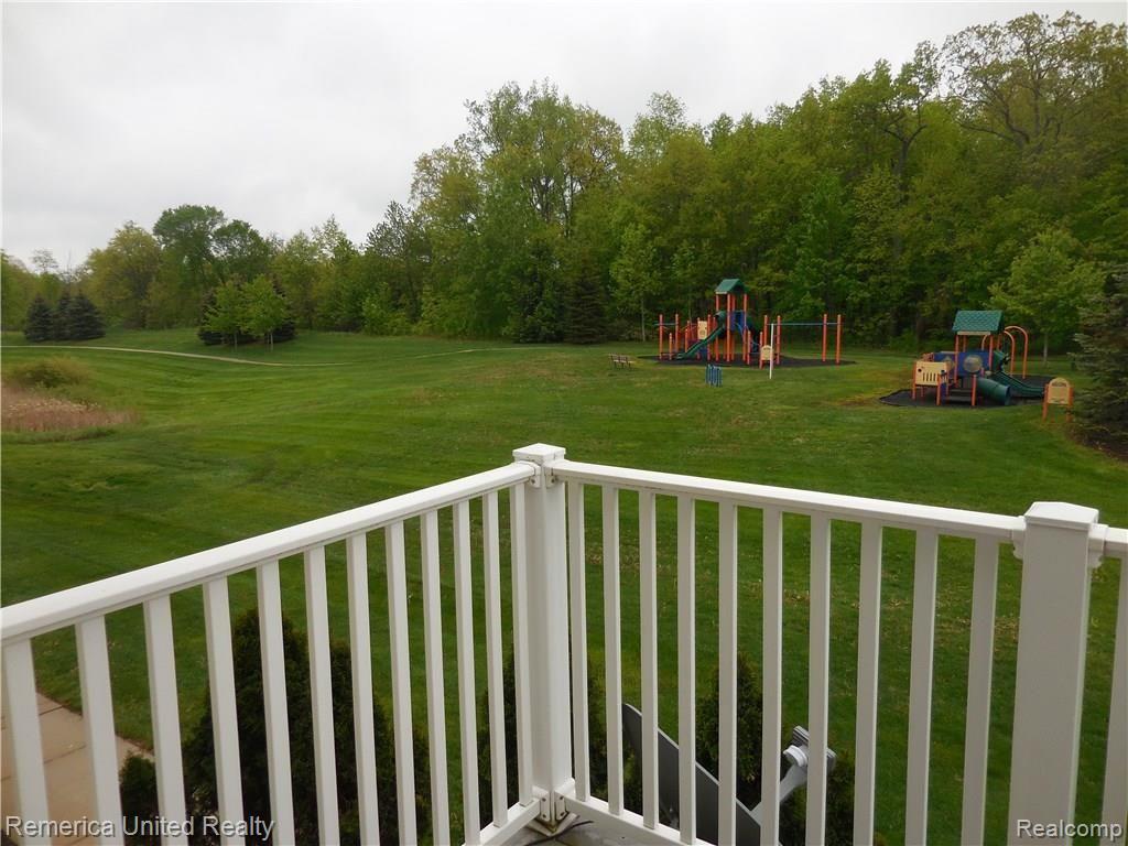 4272 Hampton Ridge Boulevard, Unit 169 Howell, MI 48843 - Photo 13 of 28