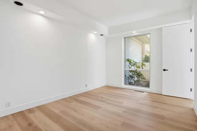 $2,399,000 | 3895 Fair Oaks Boulevard, Sacramento, CA 95864