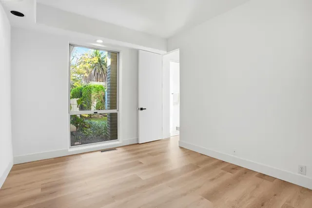 $2,399,000 | 3895 Fair Oaks Boulevard, Sacramento, CA 95864