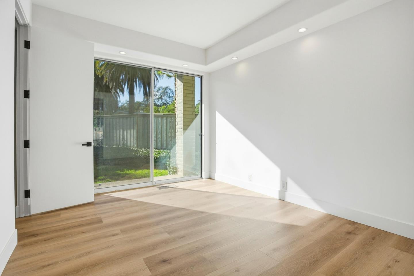 3895 Fair Oaks Boulevard Sacramento, CA 95864 - Photo 33 of 76