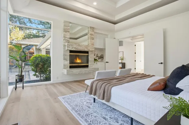 $2,399,000 | 3895 Fair Oaks Boulevard, Sacramento, CA 95864