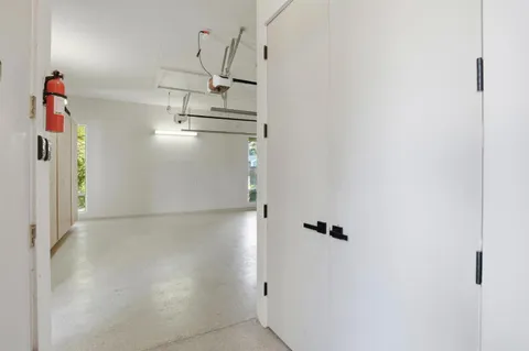 $2,399,000 | 3895 Fair Oaks Boulevard, Sacramento, CA 95864