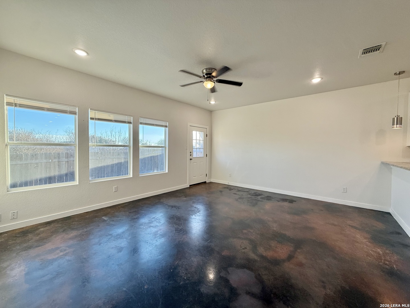 6938 Crestway Road, Unit 4 San Antonio, TX 78239 - Photo 6 of 26