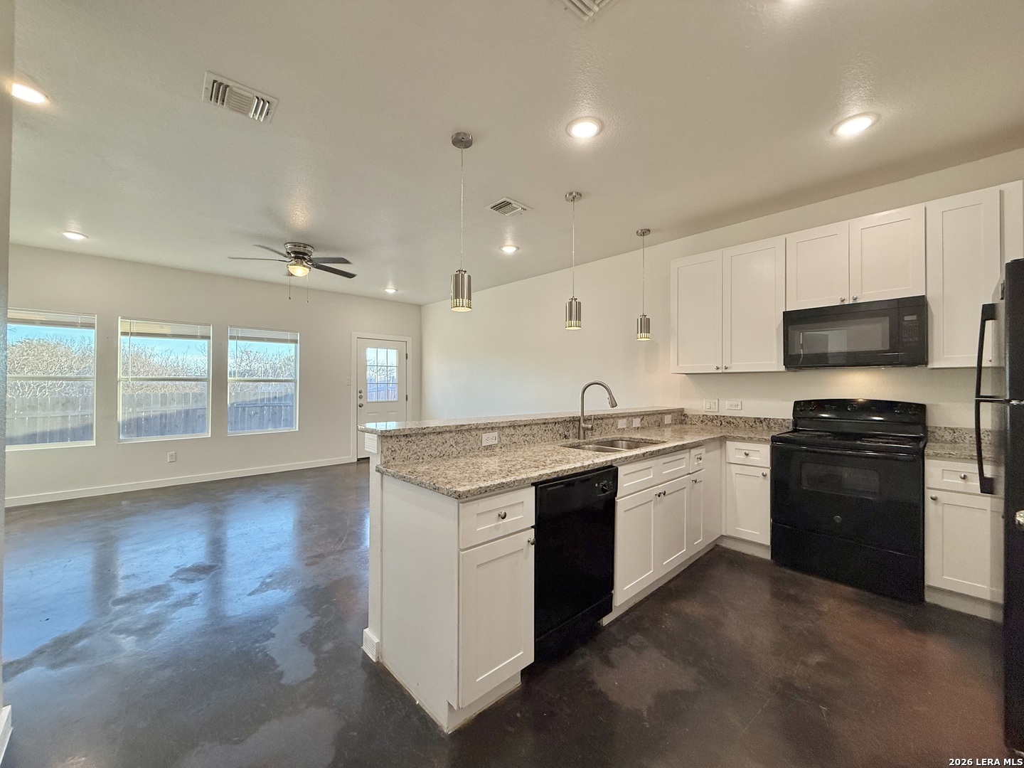 6938 Crestway Road, Unit 4 San Antonio, TX 78239 - Photo 7 of 26