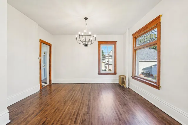 $340,000 | 1611 Edmund Avenue West, St. Paul, MN 55104