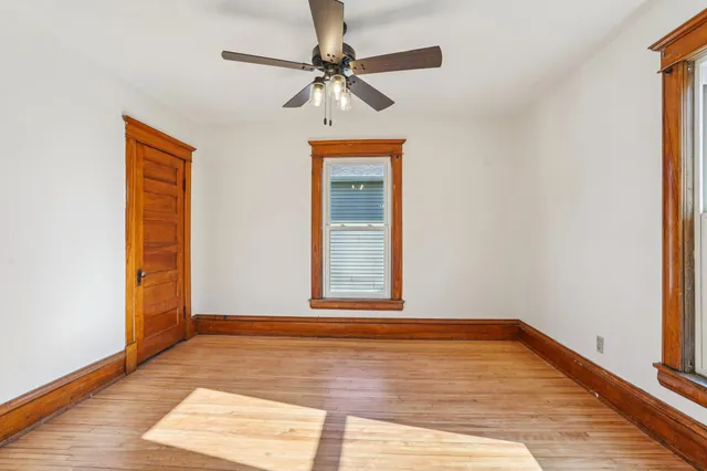 $340,000 | 1611 Edmund Avenue West, St. Paul, MN 55104