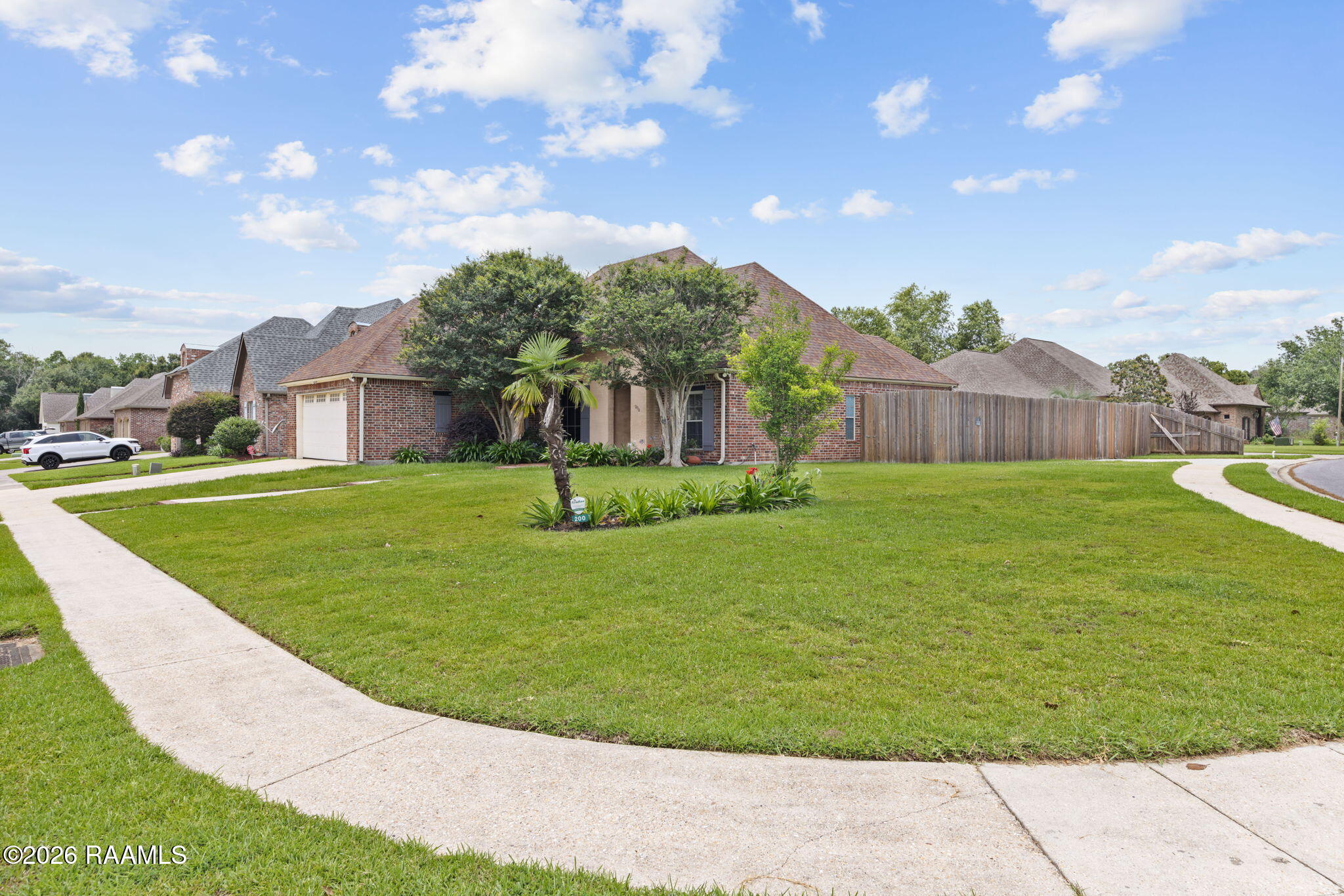 200 Rue Saint Barts Youngsville, LA 70592 - Photo 4 of 37 3-web-or-mls-200 Rue Saint Barts-3