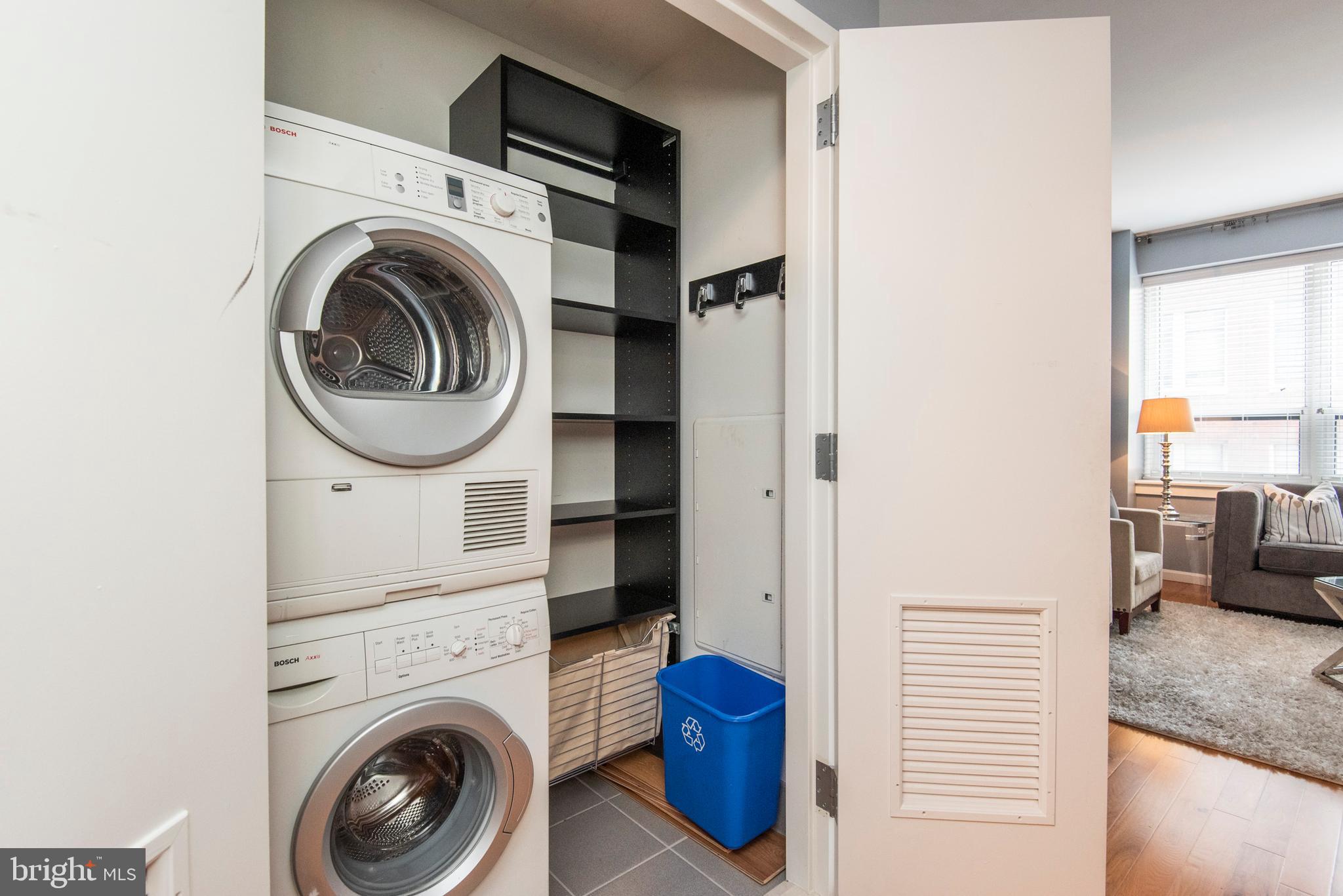 1425 Locust Street, Unit 4F Philadelphia, PA 19102 - Photo 28 of 34 a view of livingroom with washer and dryer