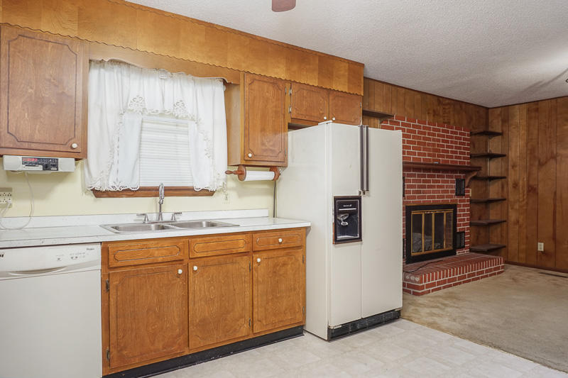 119 Lytle Road Rossville, GA 30741 - Photo 5 of 24 Kitchen