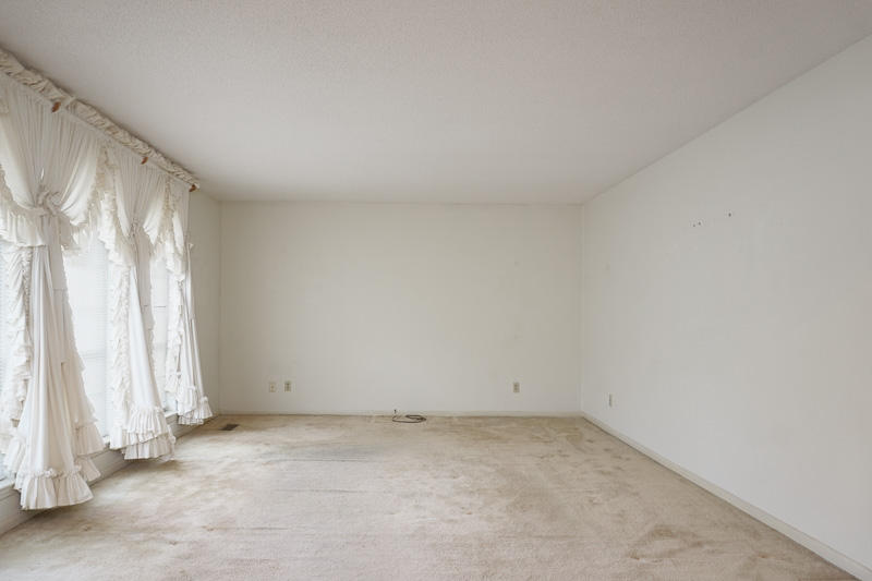 119 Lytle Road Rossville, GA 30741 - Photo 6 of 24 Living Room