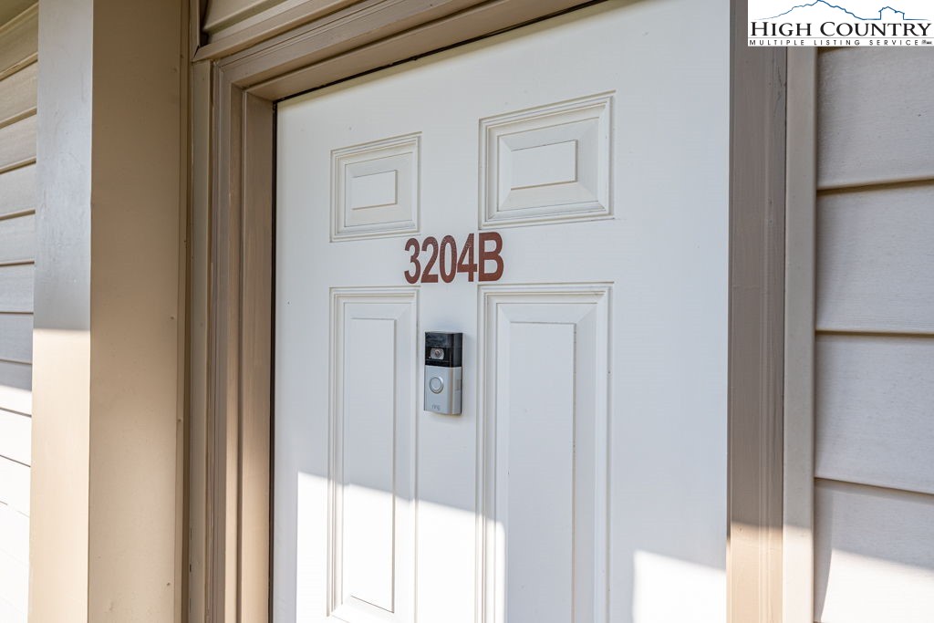301 Pinnacle Inn Road, Unit 3204B Beech Mountain, NC 28604 - Photo 3 of 33 a view of front door