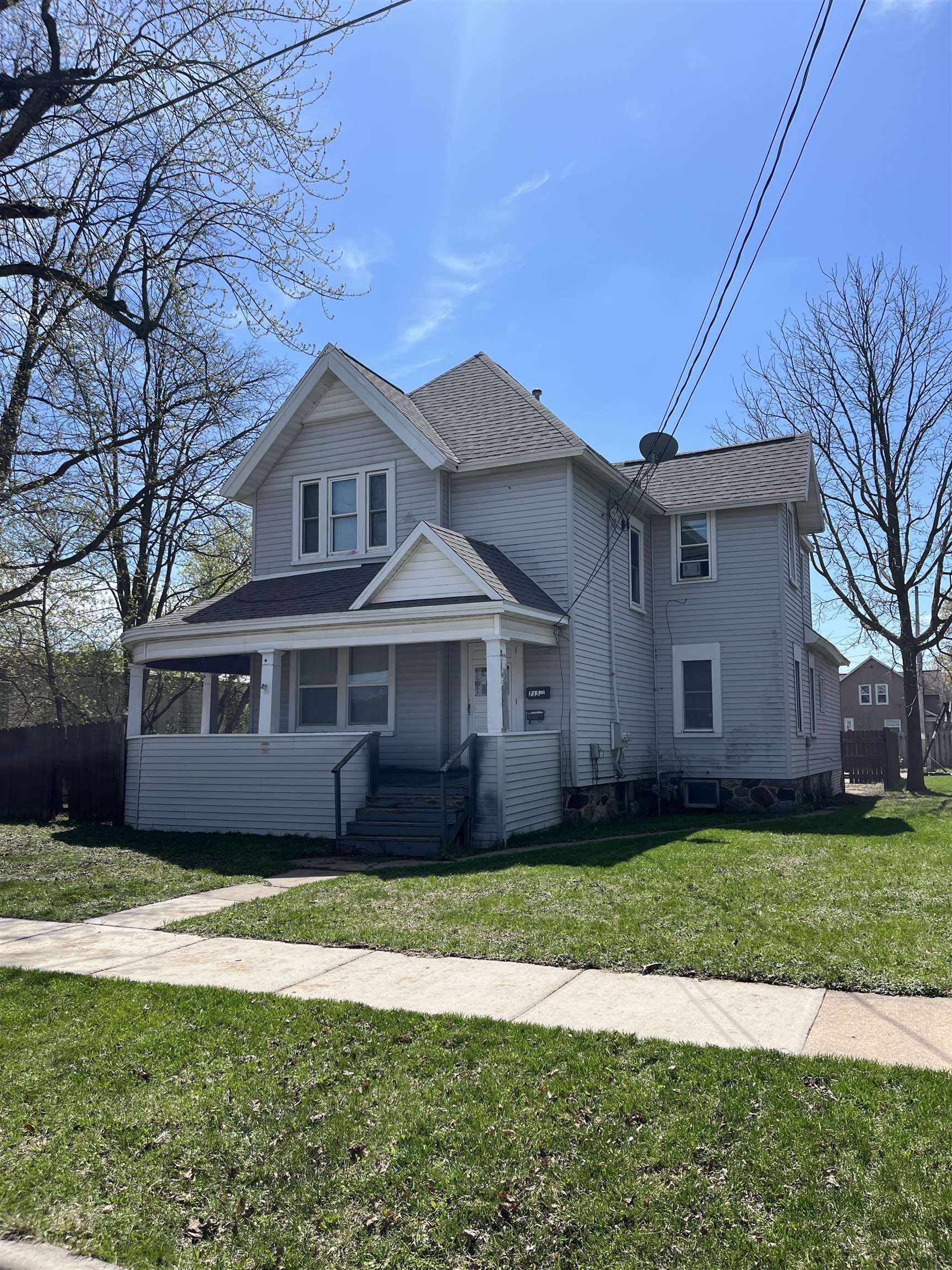 715 West Elsie Street Appleton, WI 54914 - Photo 1 of 16